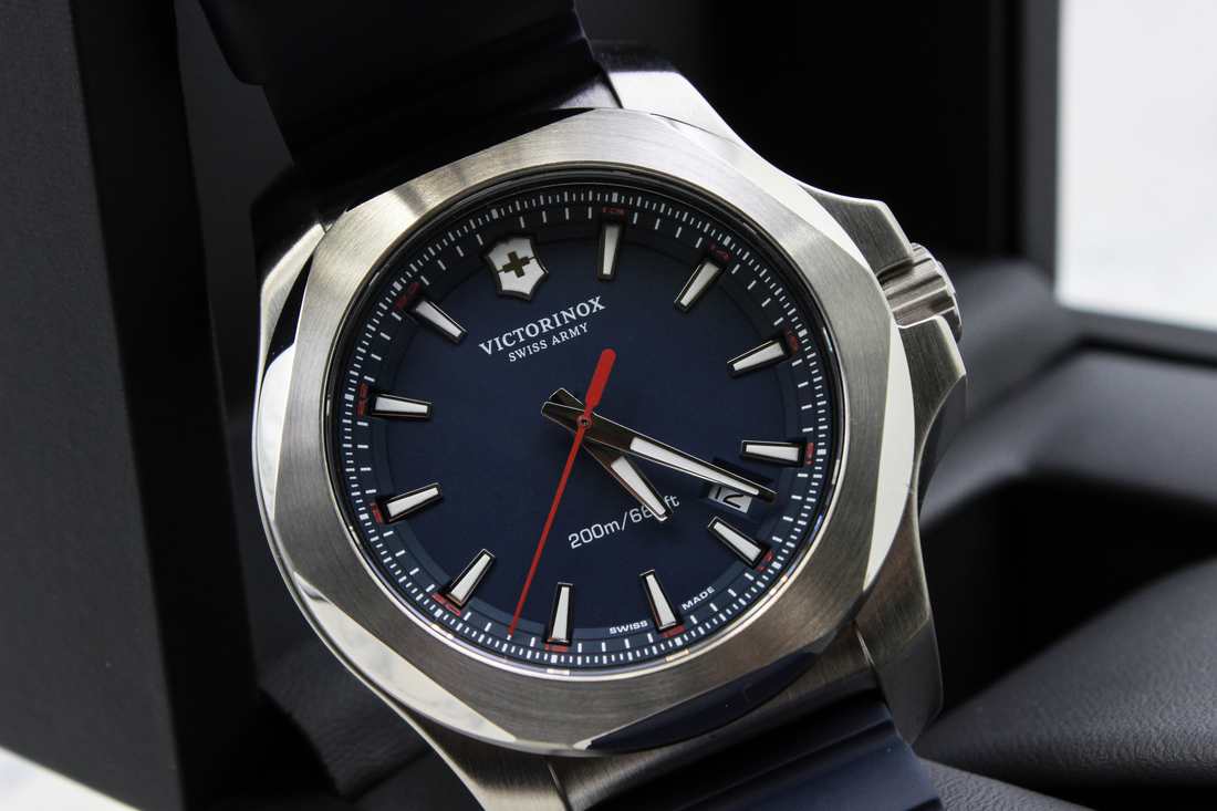 Đồng hồ Victorinox 241688.1