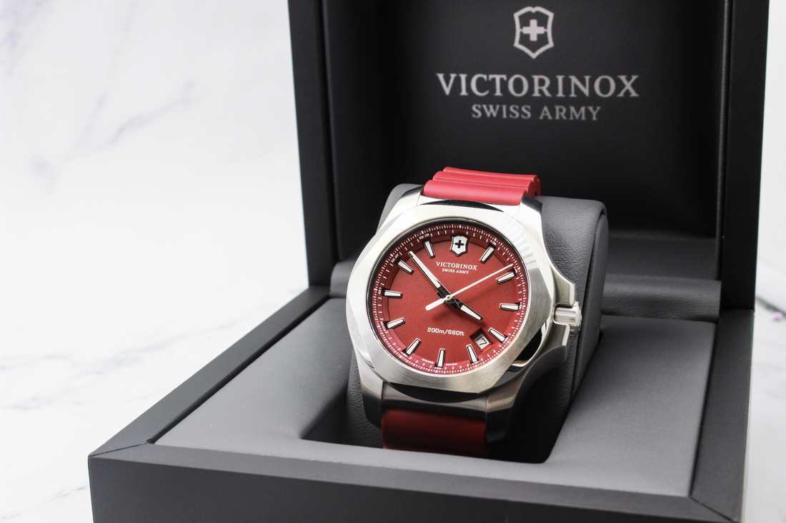 Đồng hồ Victorinox 241719.1