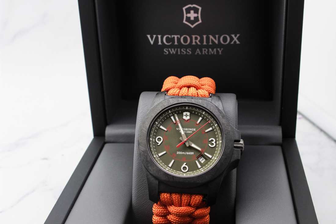 Đồng hồ Victorinox 241800.1
