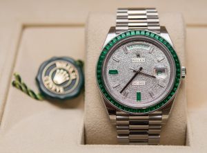 Từ A-Z về bảo dưỡng, lau dầu, sửa chữa đồng hồ Rolex tại hệ thống trung tâm bảo hành đồng hồ Rolex hàng đầu Việt Nam