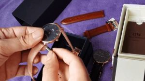 dịch vụ thay pin đồng hồ DW