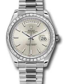 Đồng hồ Rolex 228396TBR ssmip  - Day-Date 40 Platinum - Diamond BezelĐồng hồ Rolex 228396TBR ssmip  - Day-Date 40 Platinum - Diamond Bezel