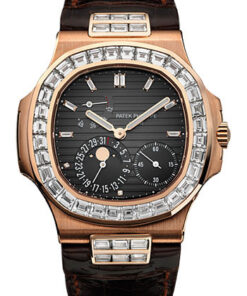 Đồng hồ Patek Philippe 5724R-001 - Nautilus 40mm - Rose GoldĐồng hồ Patek Philippe 5724R-001 - Nautilus 40mm - Rose Gold