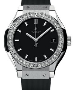 Đồng Hồ Hublot 581.NX.1171.RX.1104 - Classic Fusion 33mm TitaniumĐồng Hồ Hublot 581.NX.1171.RX.1104 - Classic Fusion 33mm Titanium