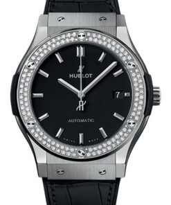 Đồng Hồ Hublot 511.NX.1171.LR.1104 - Classic Fusion 45mm TitaniumĐồng Hồ Hublot 511.NX.1171.LR.1104 - Classic Fusion 45mm Titanium