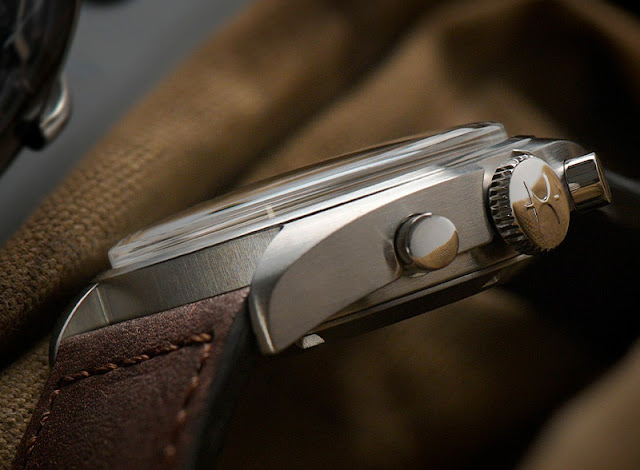 Hamilton Khaki Aviation Pioneer Chronograph_006