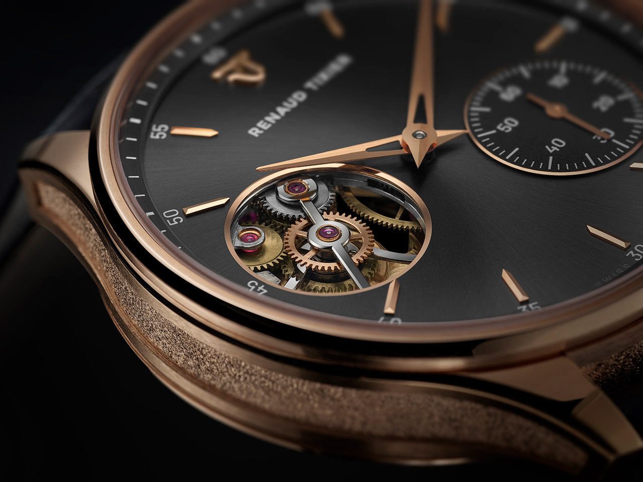 Khám phá chiếc đồng hồ Đồng hồ "Monday" mới của Renaud Tixier: sự đổi mới trong công nghệ rôto vi mô 10 Khám phá chiếc đồng hồ Đồng hồ "Monday" mới của Renaud Tixier: sự đổi mới trong công nghệ rôto vi mô