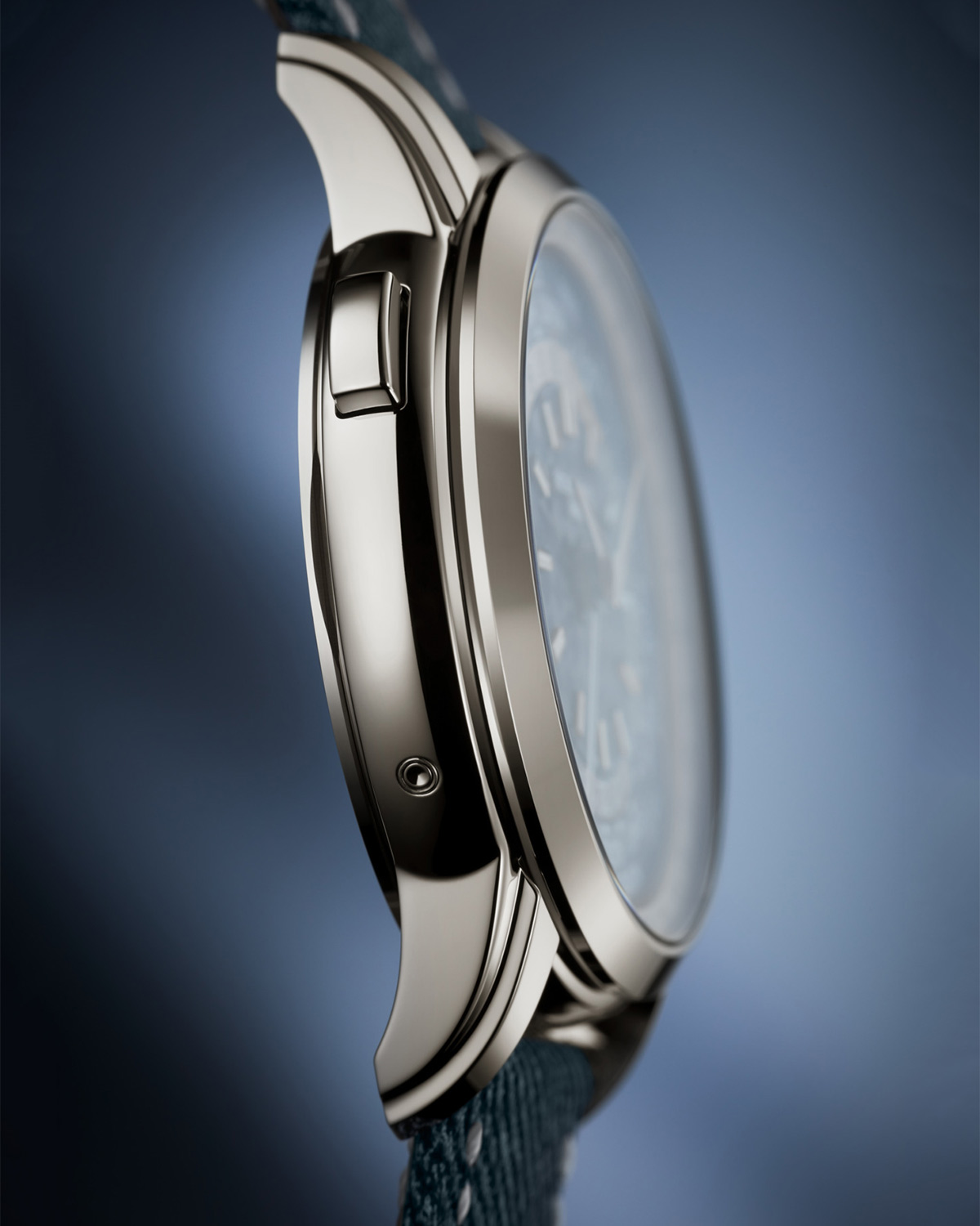 Patek Philippe 5330G-001 World Time