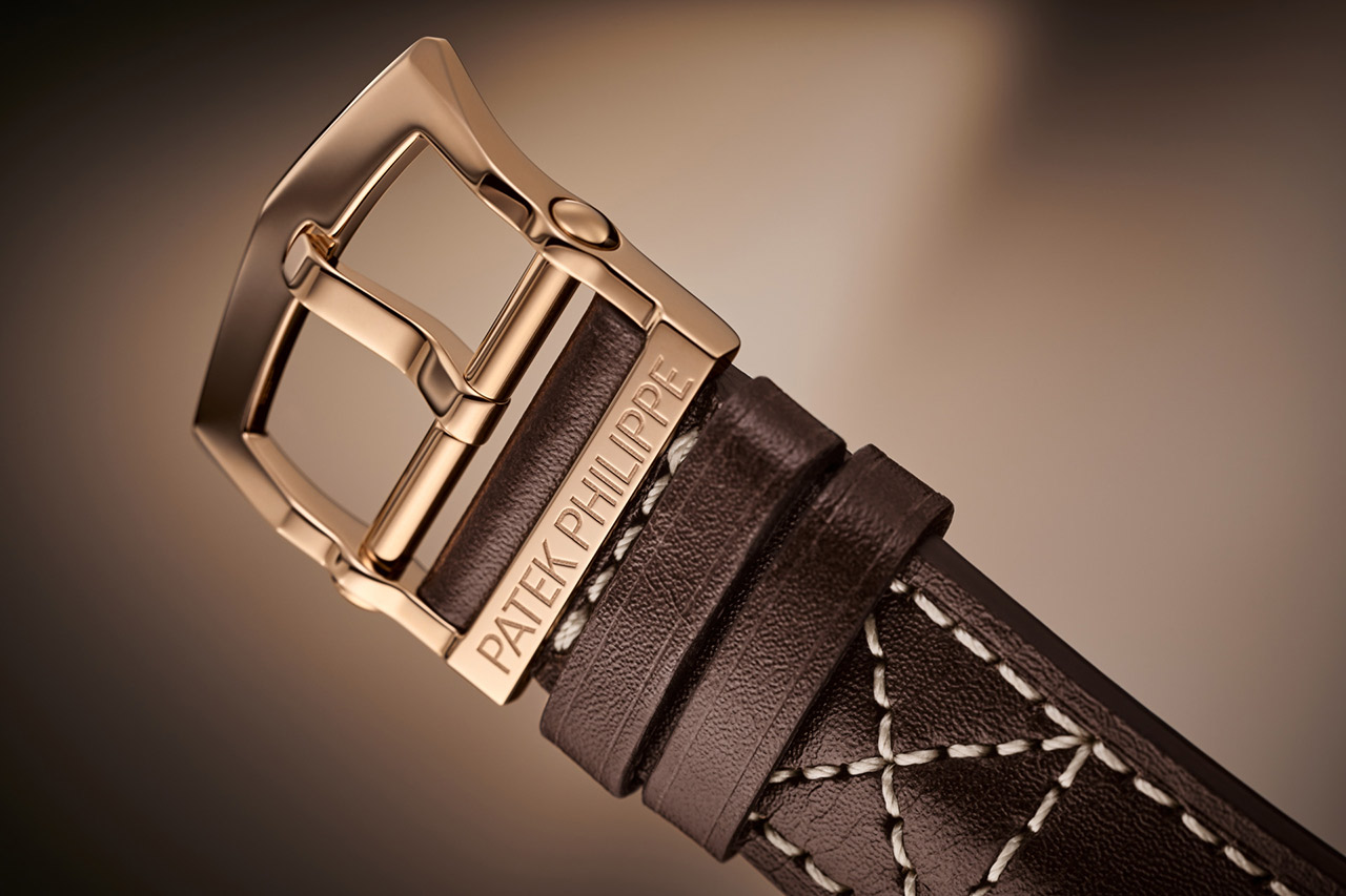 Khám Phá Đồng Hồ Patek Philippe Alarm Travel Time Reference 5520RG-001 11 Khám Phá Đồng Hồ Patek Philippe Alarm Travel Time Reference 5520RG-001