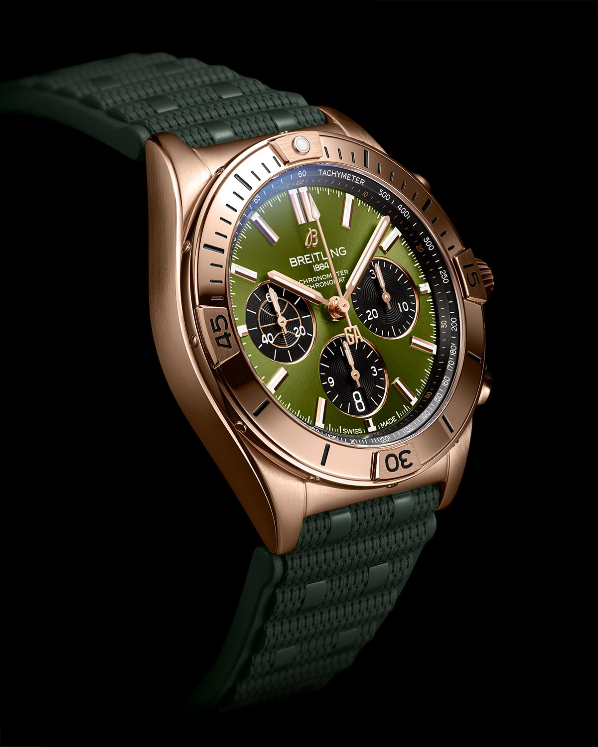 Breitling giới thiệu Phiên bản Chronomat Giannis Antetokounmpo