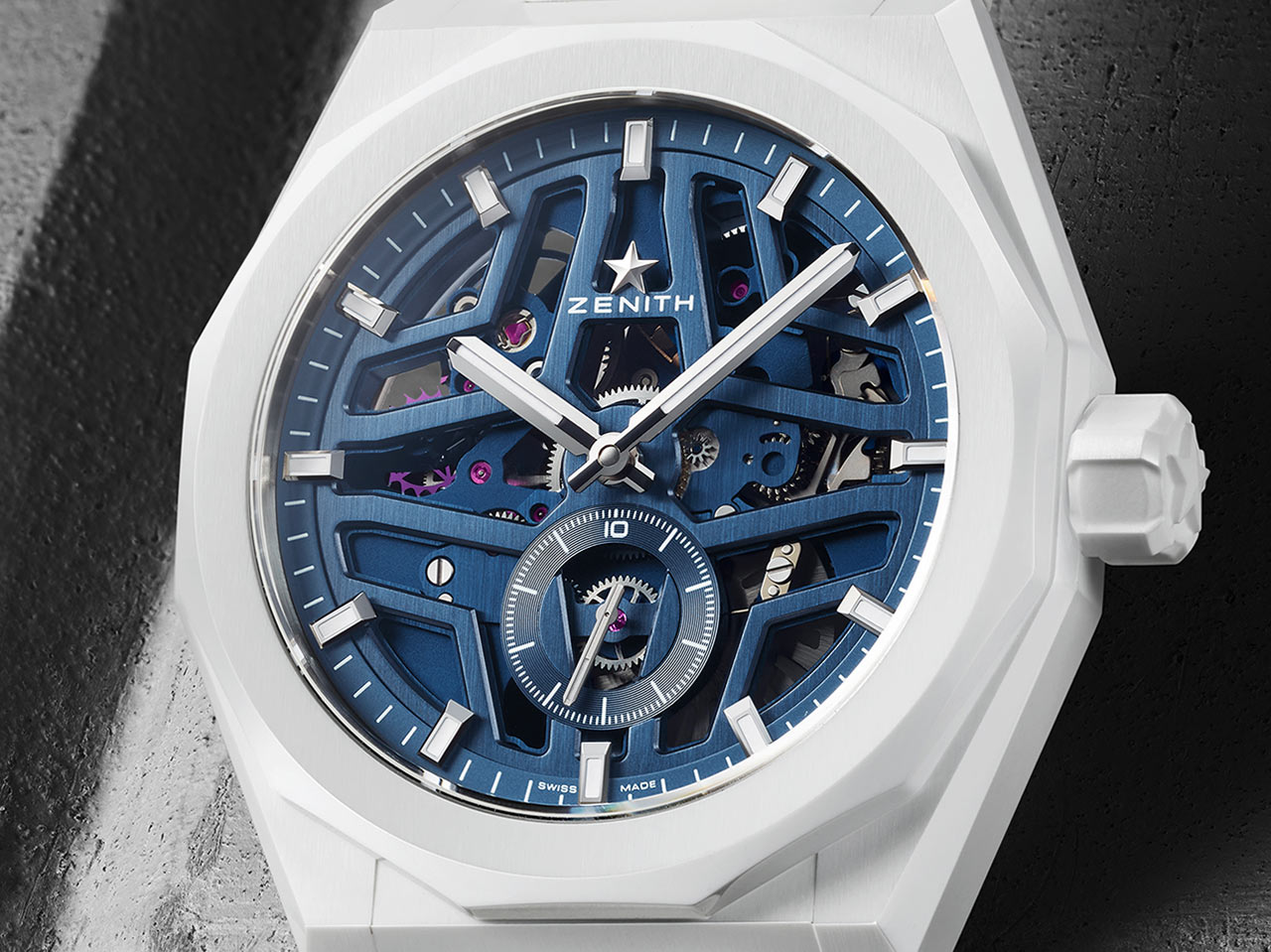 Zenith giới thiệu bộ sưu tập "Defy Skyline White Ceramic Skeleton"