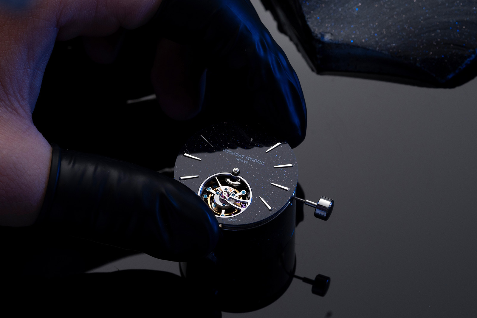 Frederique Constant Classic Tourbillon với mặt số Aventurine.