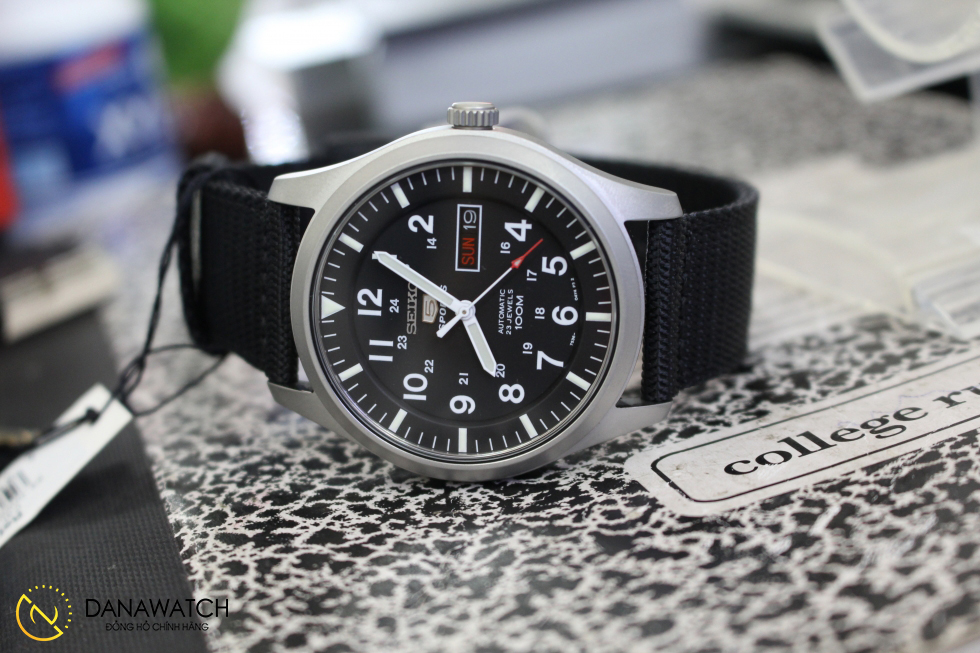 lich thu tieng anh tren dong ho 6715ff79821f7