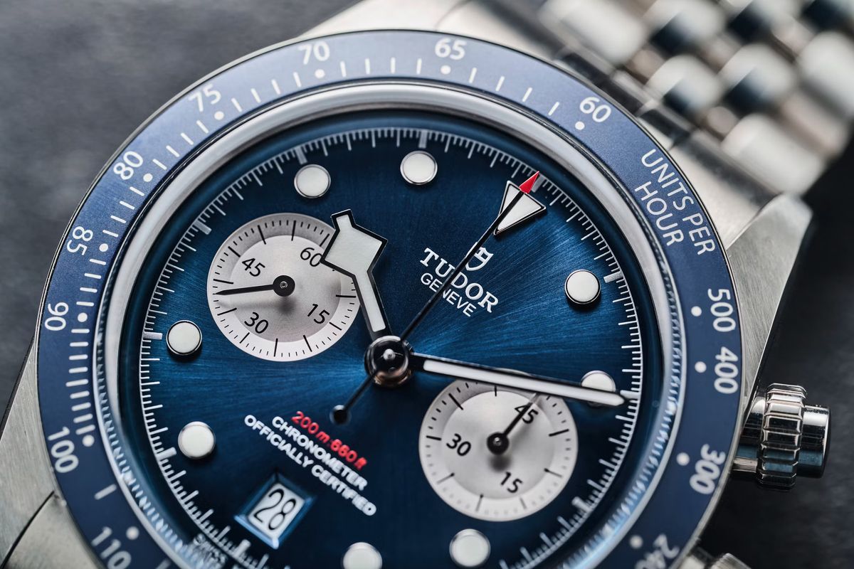 Tudor Black Bay Chrono 'Blue': Đậm chất thể thao, độc quyền! 7 Tudor Black Bay Chrono 'Blue': Đậm chất thể thao, độc quyền!