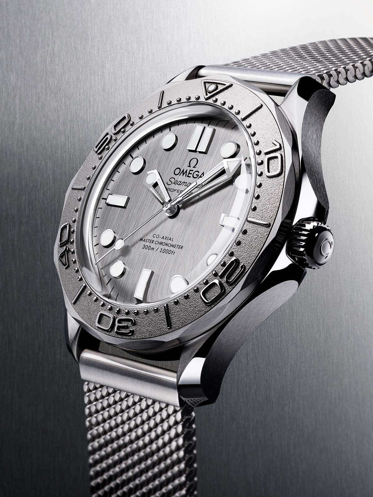 Omega Seamaster Diver 300M, mẫu mới năm 2024