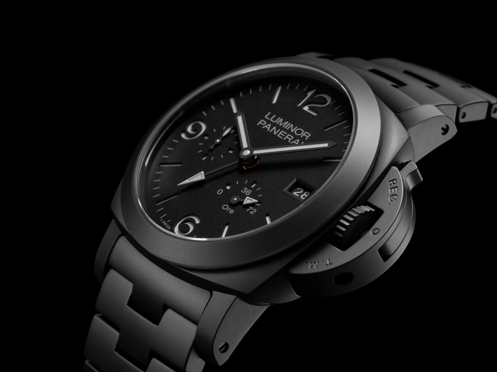 Panerai Luminor GMT Dự Trữ Năng Lượng Gốm Sứ PAM01674