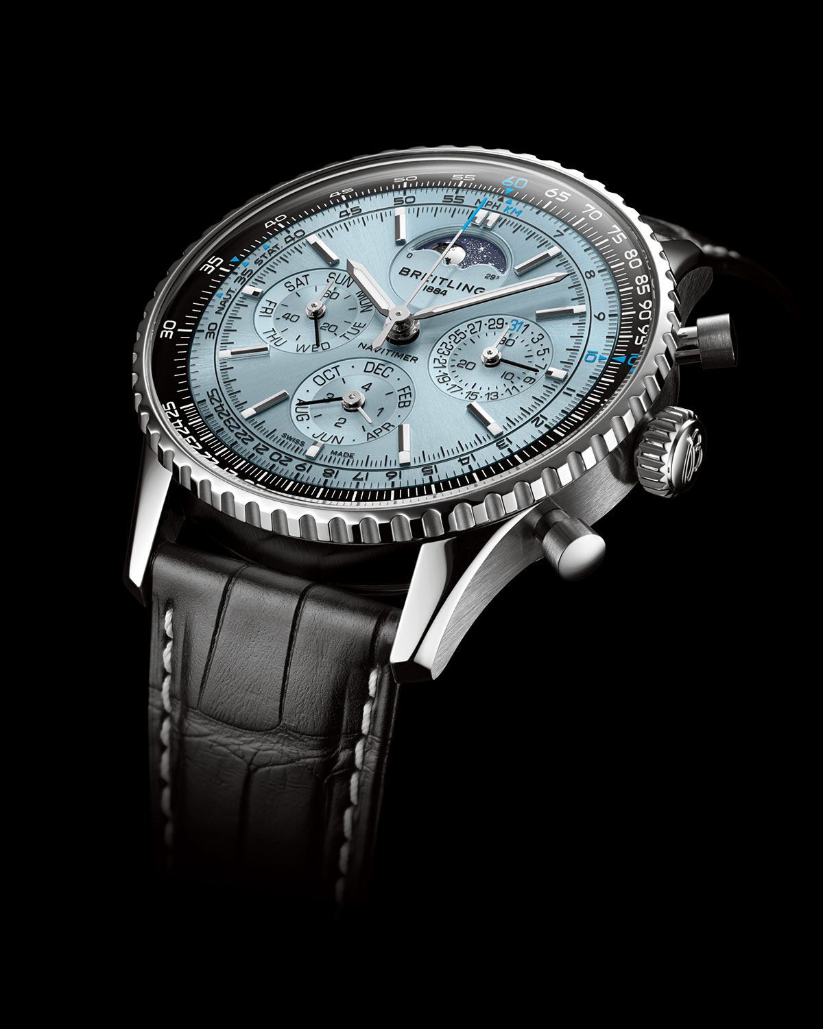 Đồng hồ bấm giờ Breitling Navitimer B19 43 Lịch vạn niên