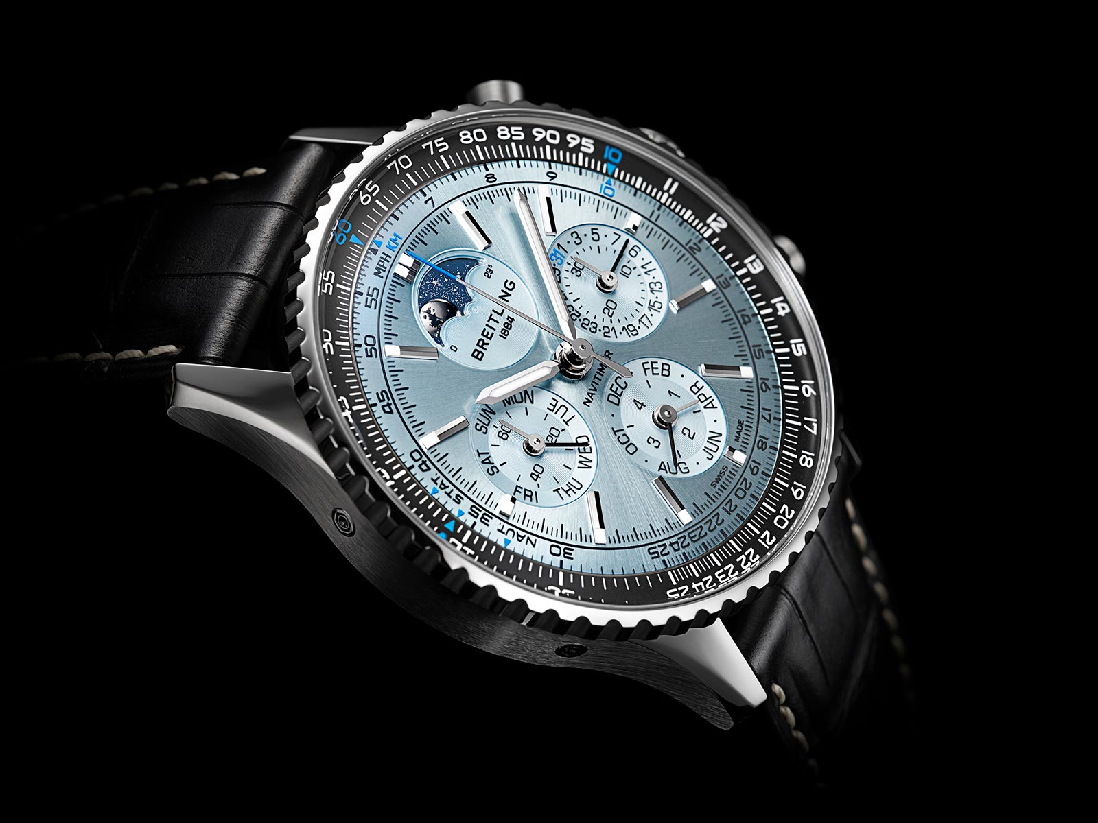 Đồng hồ bấm giờ Breitling Navitimer B19 43 Lịch vạn niên