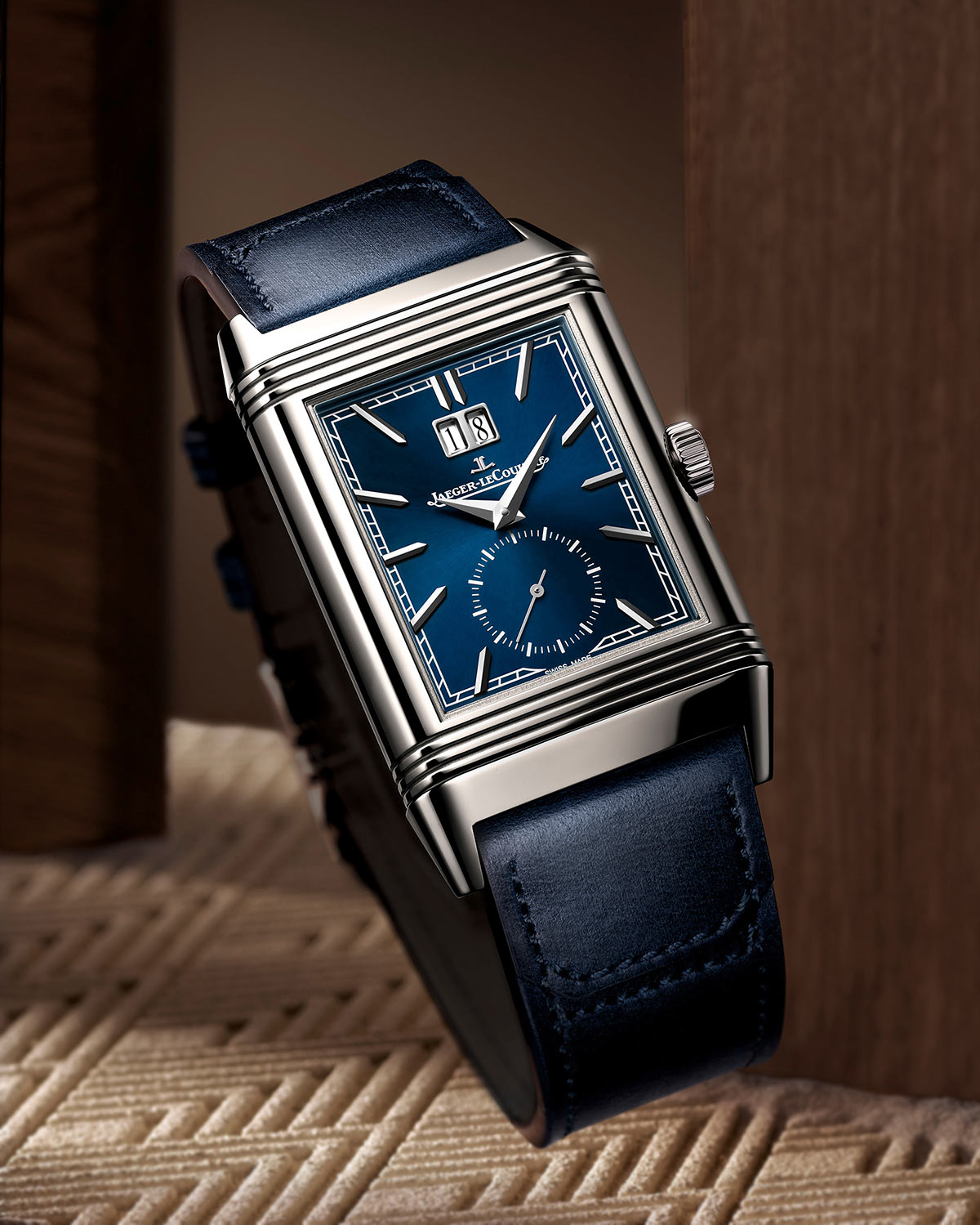 Jaeger-LeCoultre giới thiệu Reverso Tribute Geographic