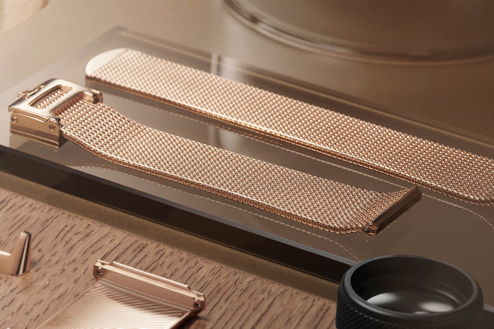 Jaeger-LeCoultre Reverso Tribute Monoface Small Seconds với dây đeo Milanese bằng vàng hồng Q713216J