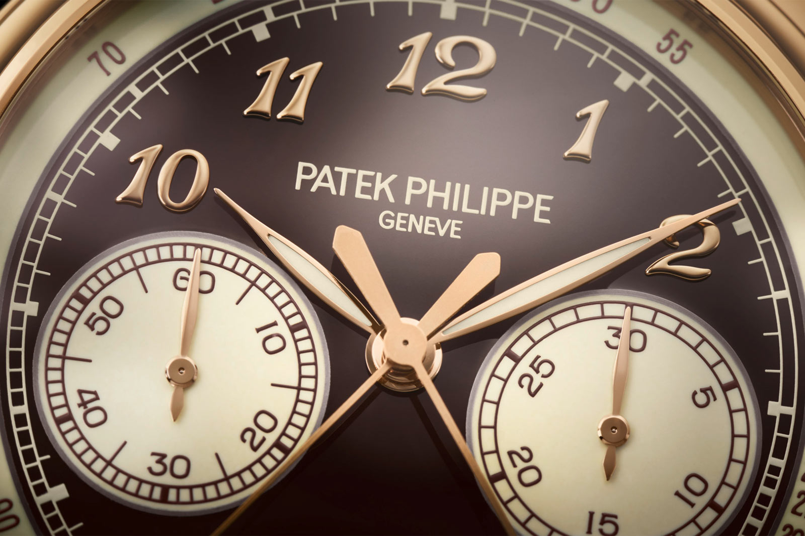 Đồng hồ Patek Philippe 5370R-001 Split-Seconds Chronograph với mặt số men Grand Feu.