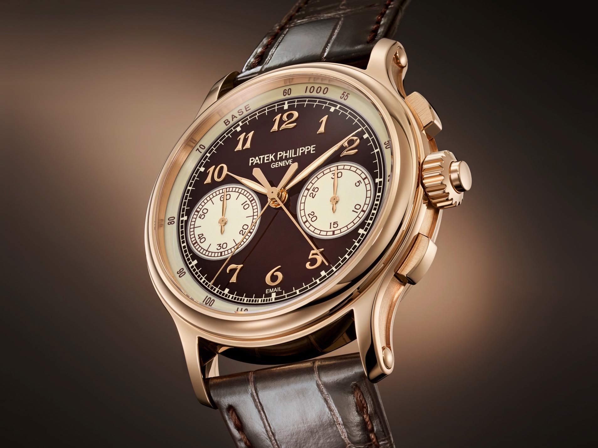 Đồng hồ Patek Philippe 5370R-001 Split-Seconds Chronograph với mặt số men Grand Feu.