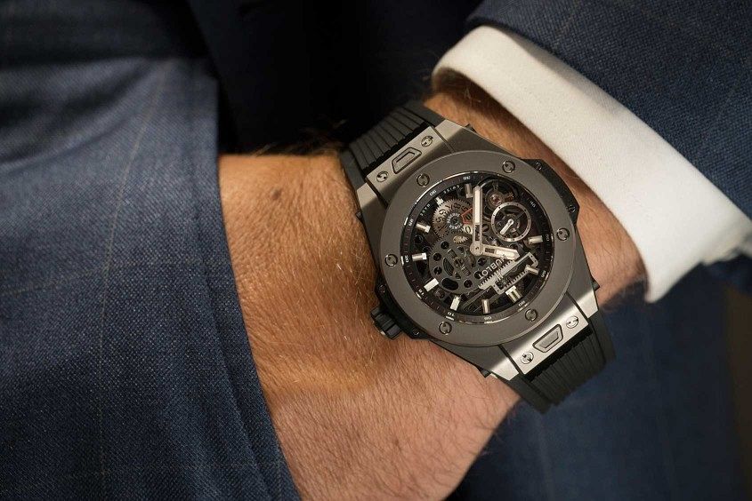 Bí Quyết Đeo Đồng Hồ Hublot Chuẩn Đẹp, Tôn Phong Cách