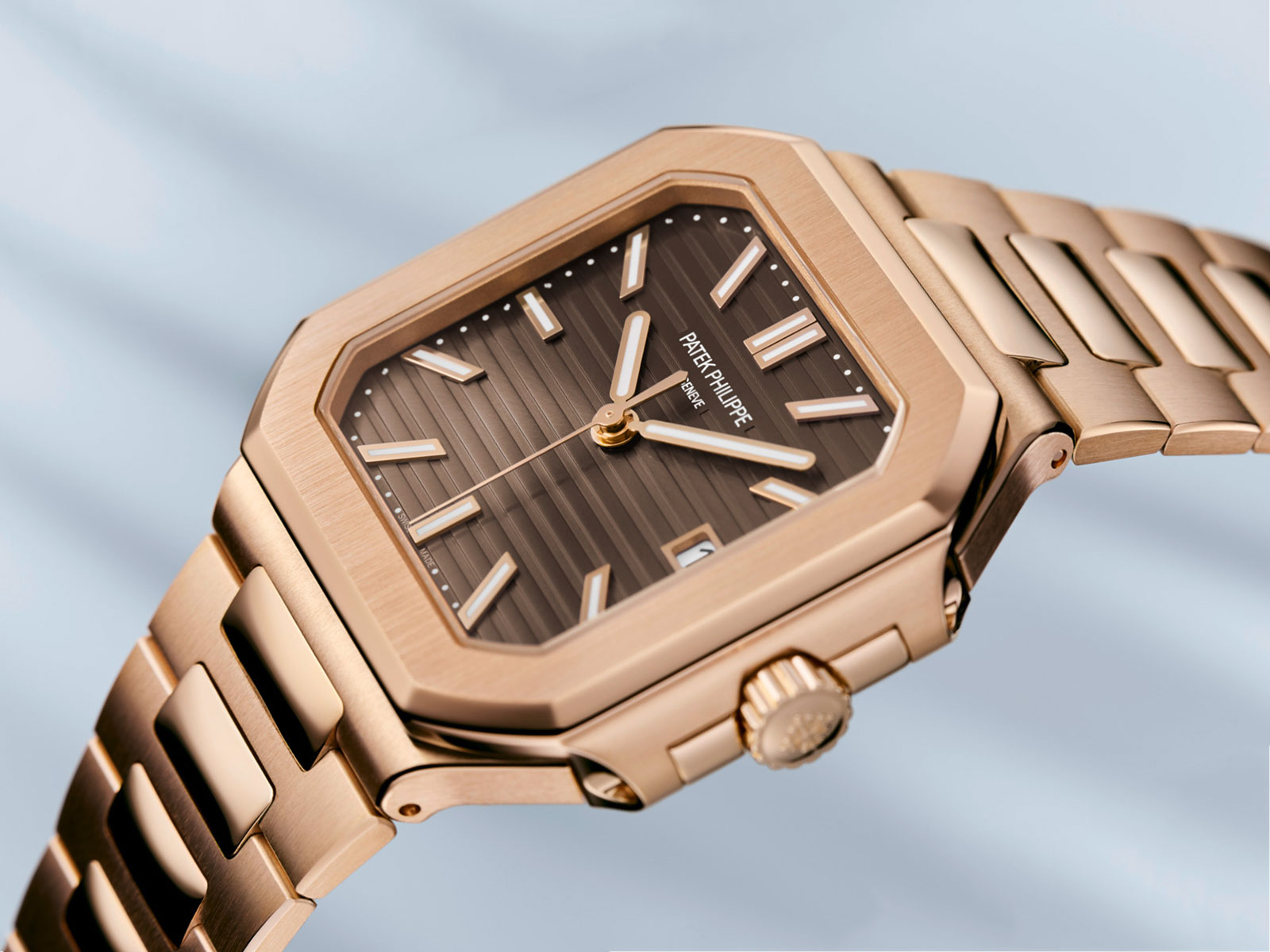 Patek Philippe Cubitus: Đồng hồ cỡ 40 mm mới gia nhập bộ sưu tập