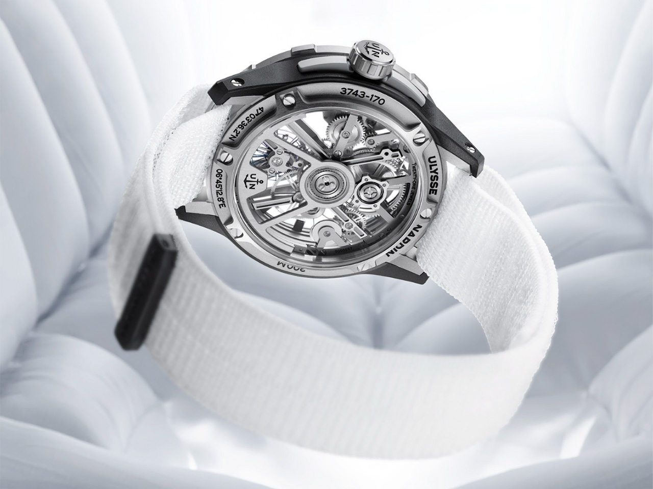 Ulysse Nardin Diver [AIR]: Đồng hồ lặn cơ học nhẹ nhất thế giới