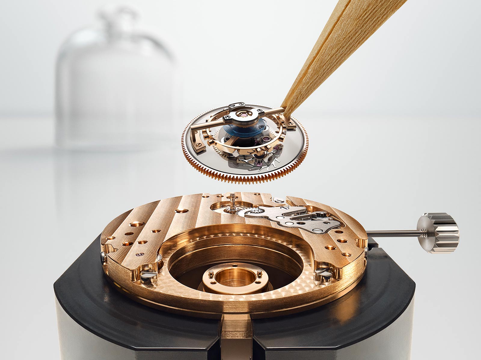 Breguet Classique Tourbillon Sidéral 7255: Ra mắt tourbillon bay với một tính năng bí ẩn