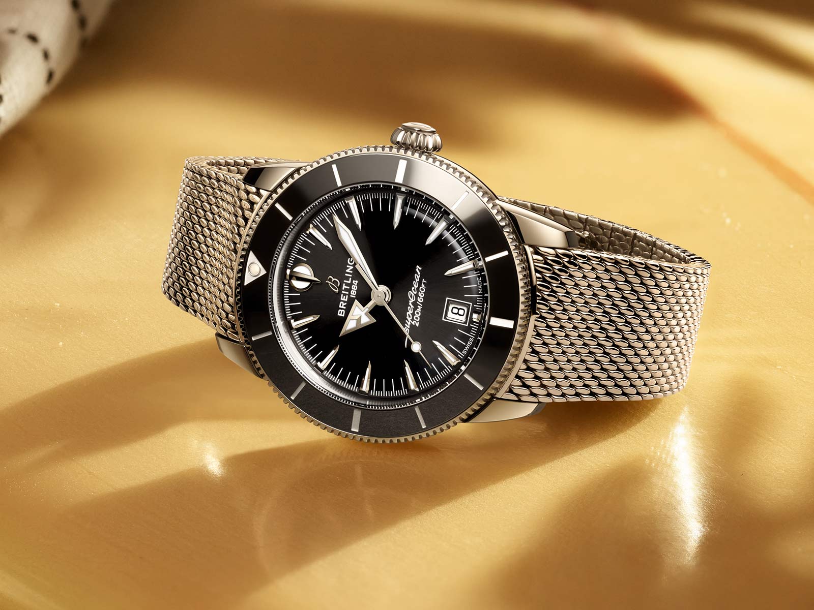 Breitling làm mới bộ sưu tập Superocean Heritage