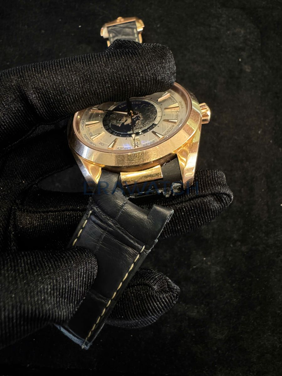 Thực hiện thay dây, đánh bóng đồng hồ Omega 8939