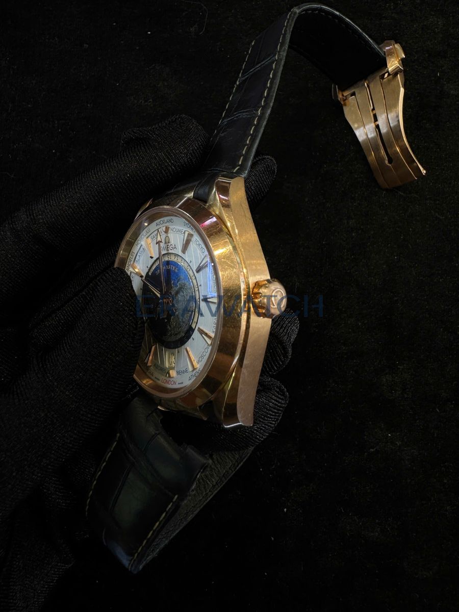 Thực hiện thay dây, đánh bóng đồng hồ Omega 8939