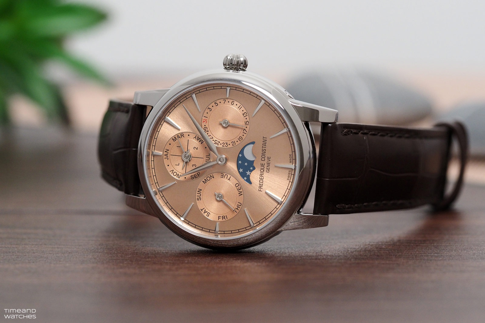 Đánh giá: Frederique Constant Classic Perpetual Calendar Manufacture