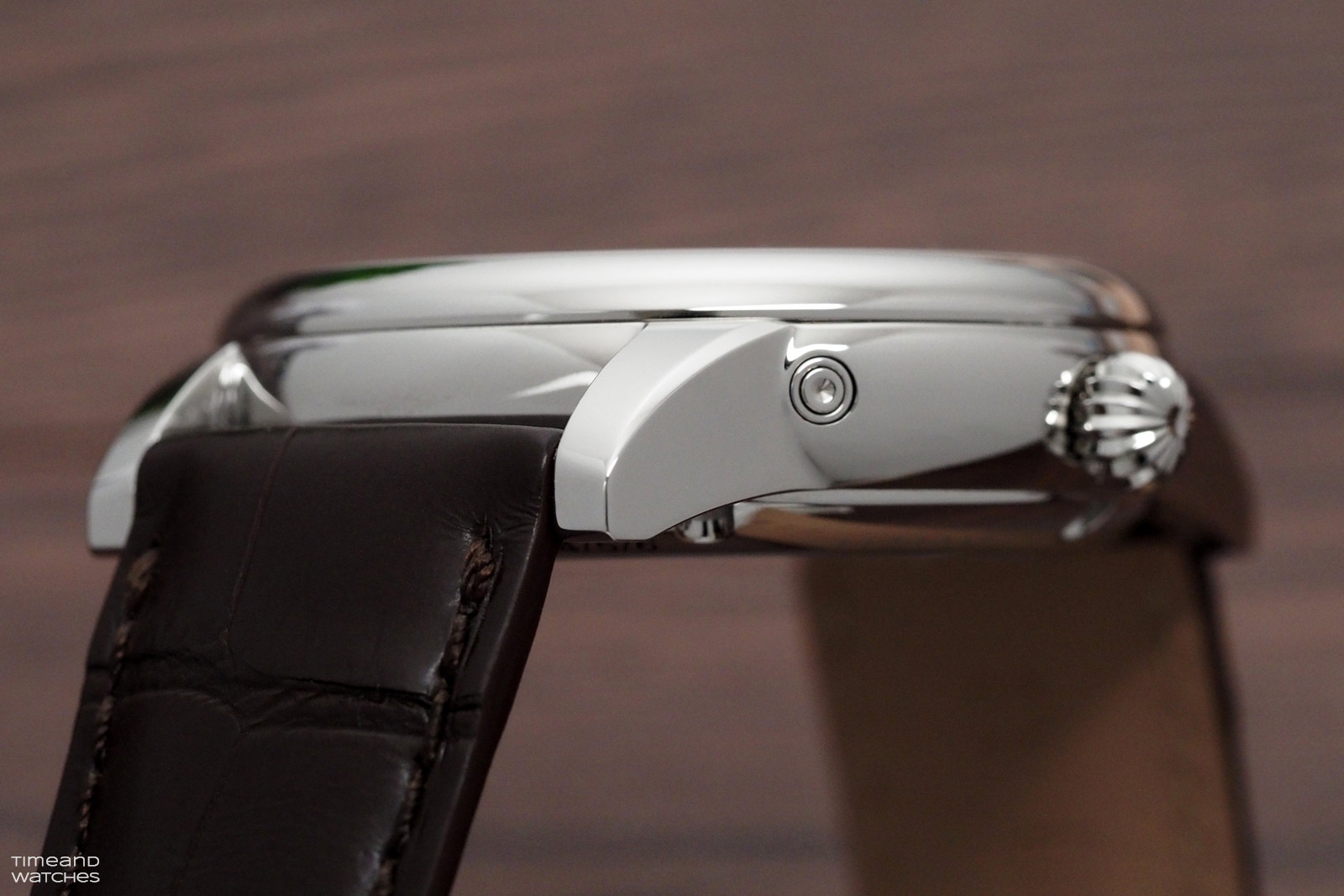 Đánh giá: Frederique Constant Classic Perpetual Calendar Manufacture