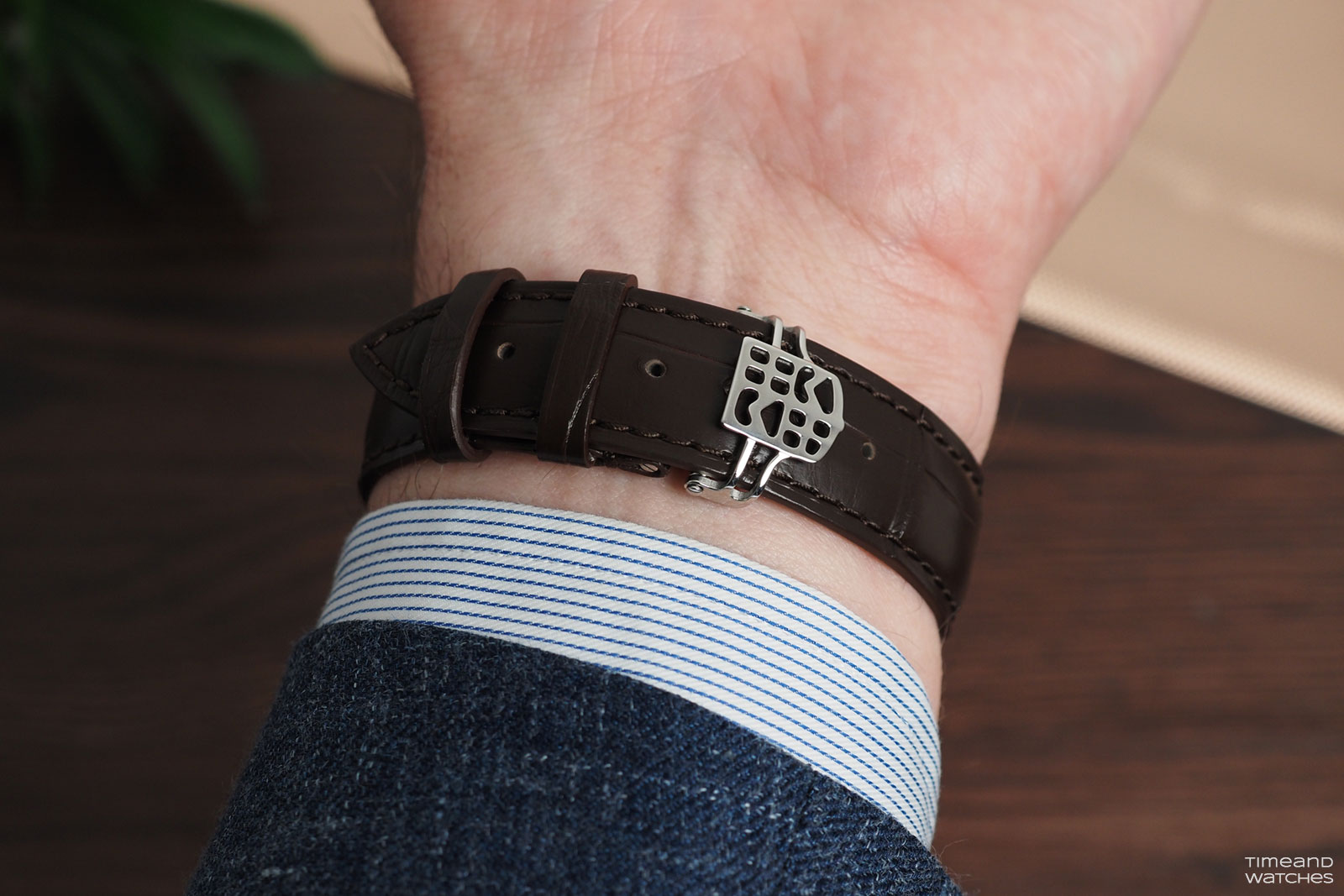 Đánh giá: Frederique Constant Classic Perpetual Calendar Manufacture