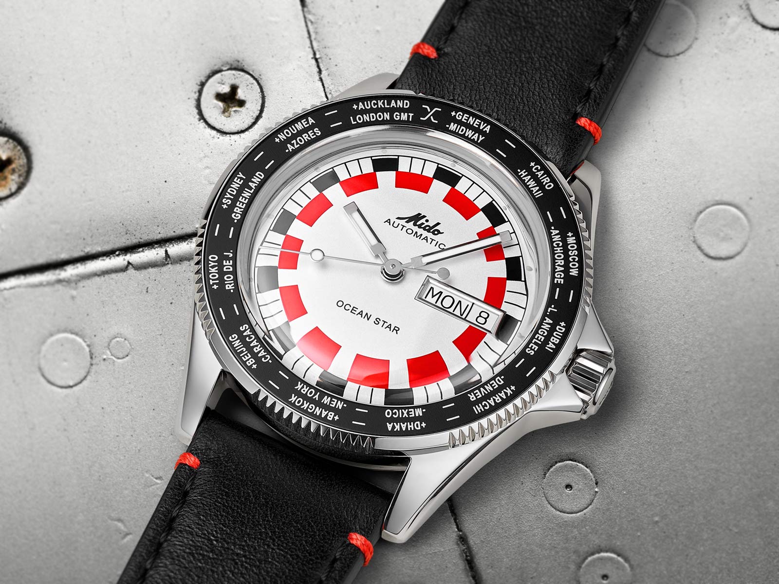 Mido Ocean Star Worldtimer tái hiện một biểu tượng cổ điển thập niên 1970