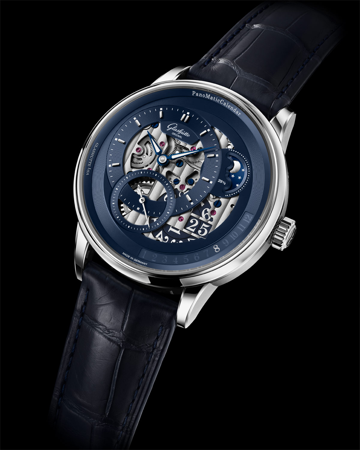 Glashütte Original ra mắt PanoMaticCalendar phiên bản giới hạn “Blue of Dawn”