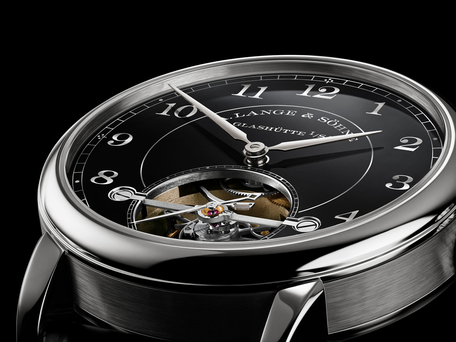 A. Lange & Söhne 1815 Tourbillon bằng bạch kim với mặt số tráng men đen tuyền 9 A. Lange & Söhne 1815 Tourbillon bằng bạch kim với mặt số tráng men đen tuyền