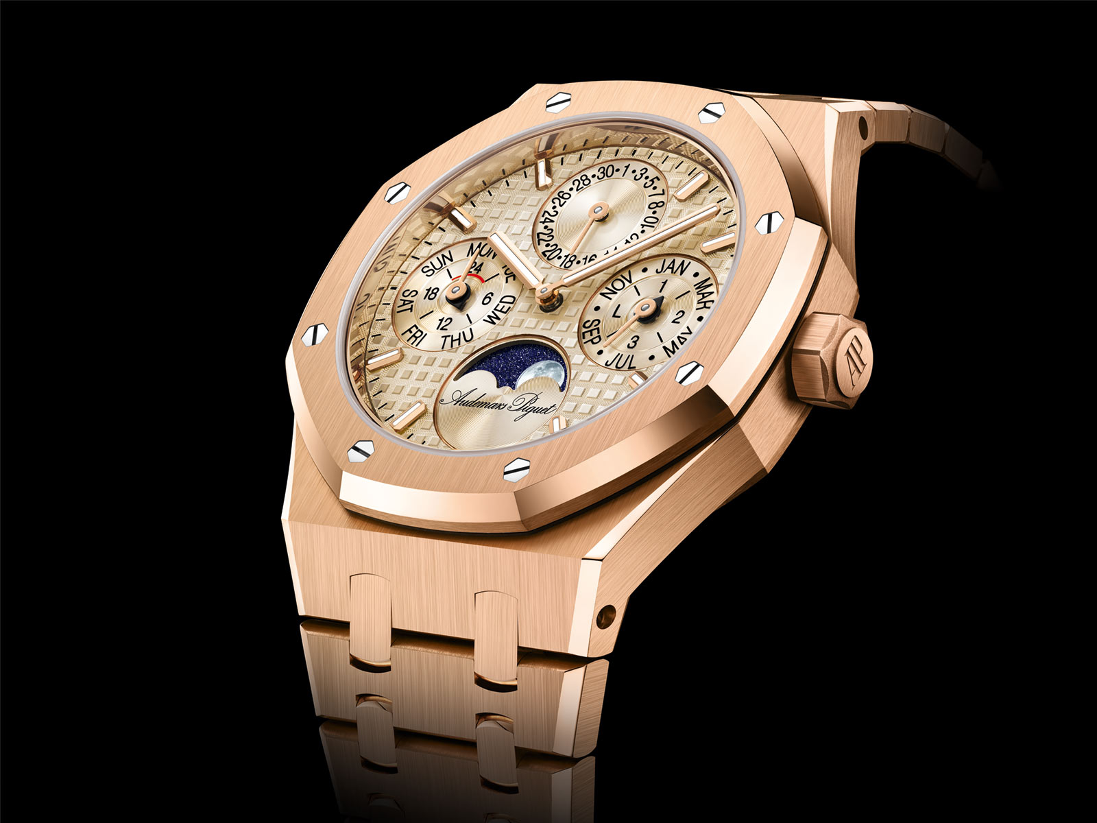 Audemars Piguet Royal Oak Selfwinding Perpetual Calendar hiện có kích thước 38mm 11 Audemars Piguet Royal Oak Selfwinding Perpetual Calendar hiện có kích thước 38mm