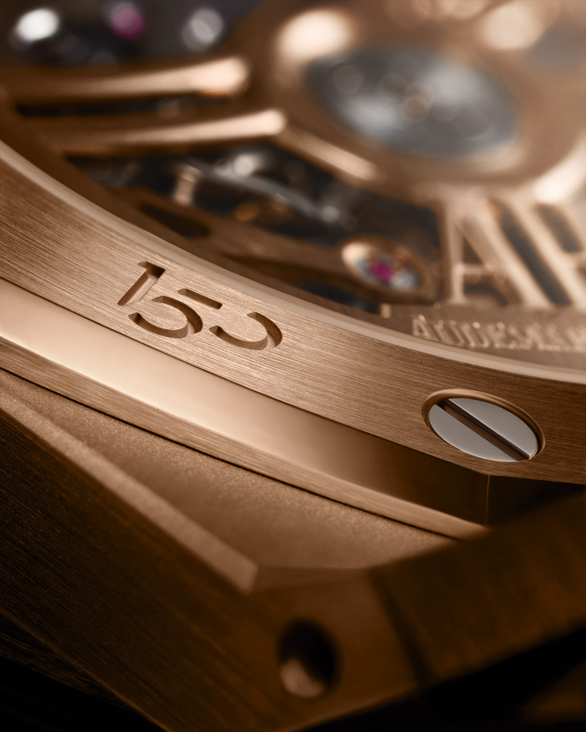 Audemars Piguet Royal Oak Selfwinding Perpetual Calendar hiện có kích thước 38mm 8 Audemars Piguet Royal Oak Selfwinding Perpetual Calendar hiện có kích thước 38mm