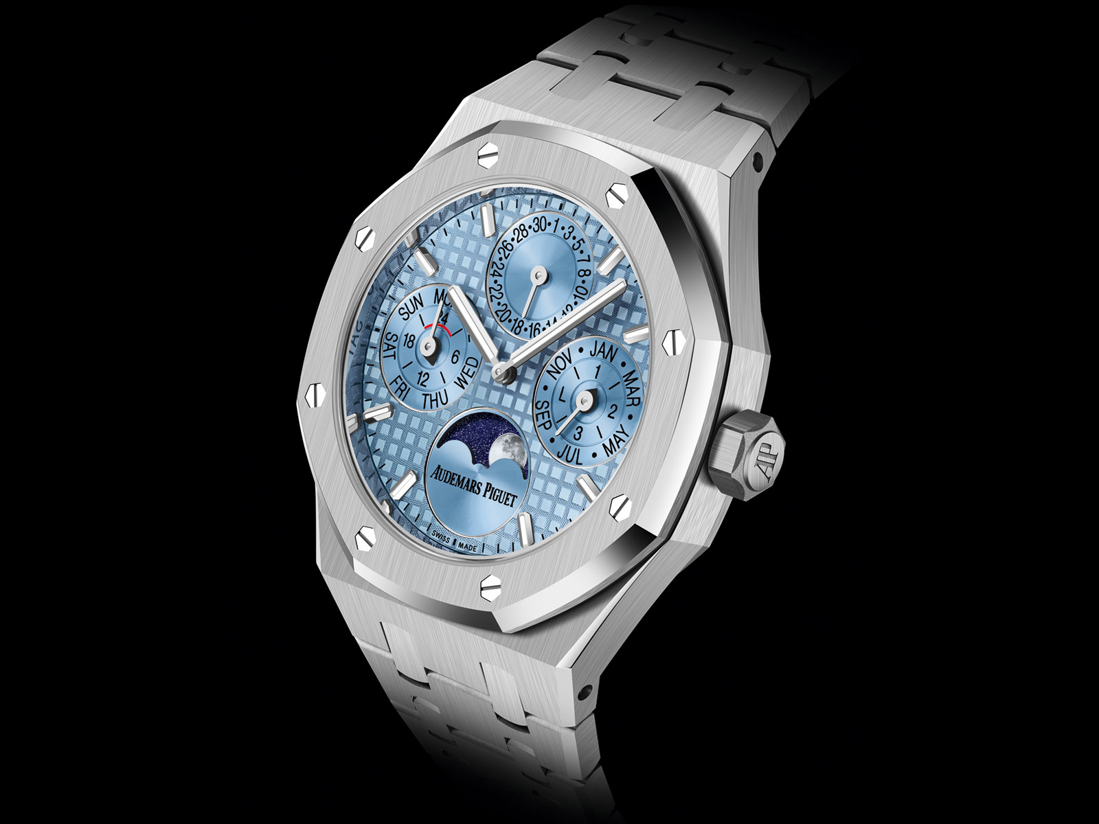 Audemars Piguet Royal Oak Selfwinding Perpetual Calendar hiện có kích thước 38mm 10 Audemars Piguet Royal Oak Selfwinding Perpetual Calendar hiện có kích thước 38mm