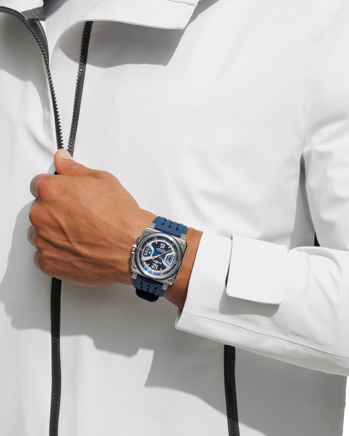 Dòng sản phẩm Bell & Ross BR-X3 ra mắt với phiên bản titan và thép 12 Dòng sản phẩm Bell & Ross BR-X3 ra mắt với phiên bản titan và thép