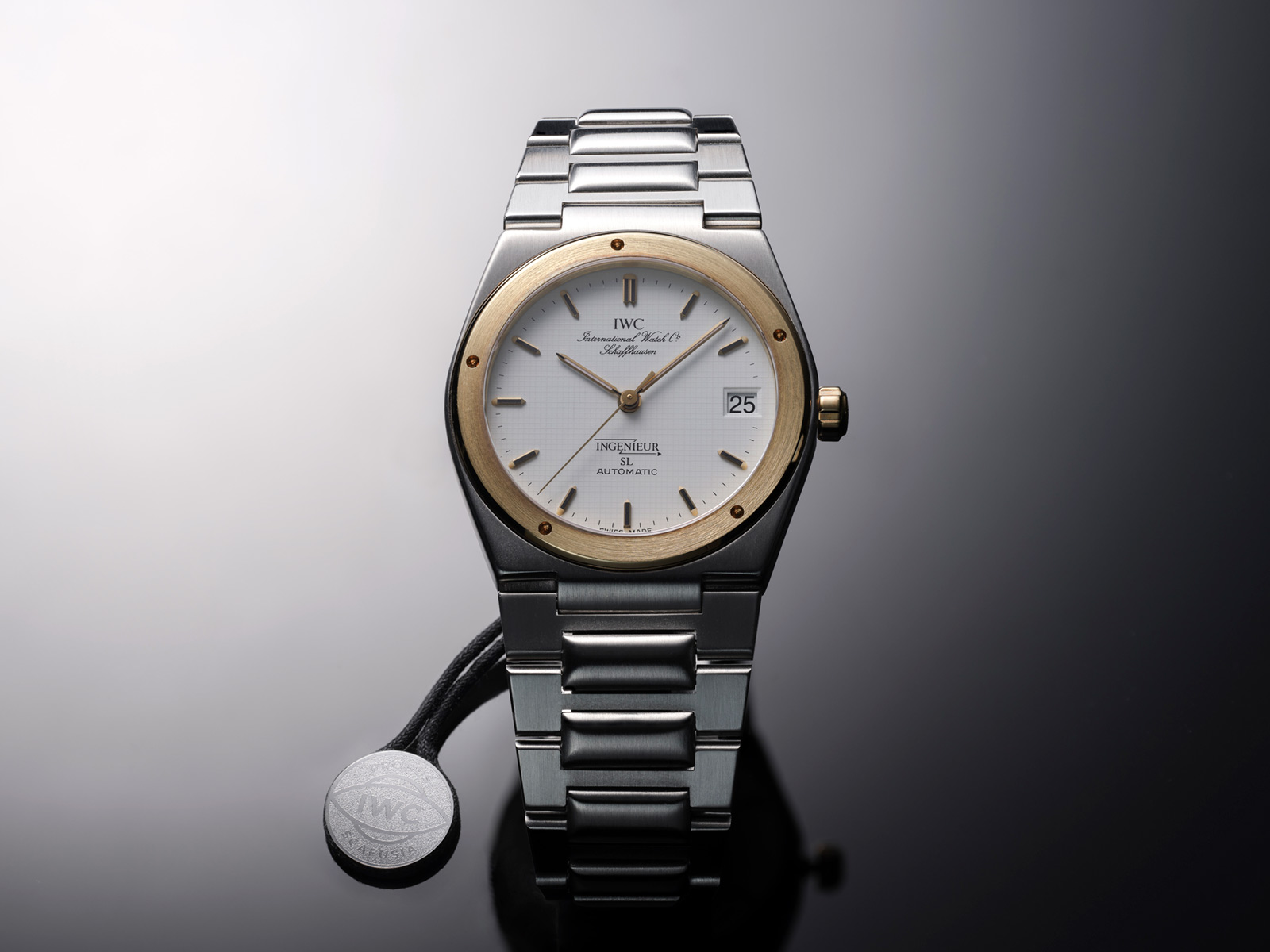 IWC. Curated.: Những chiếc đồng hồ lịch sử được phục chế cho các nhà sưu tập ngày nay