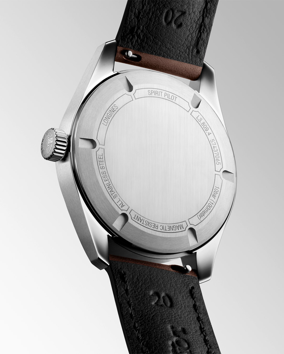 Longines ra mắt đồng hồ Spirit Pilot và Spirit Pilot Flyback mới cho năm 2025 5 Longines ra mắt đồng hồ Spirit Pilot và Spirit Pilot Flyback mới cho năm 2025