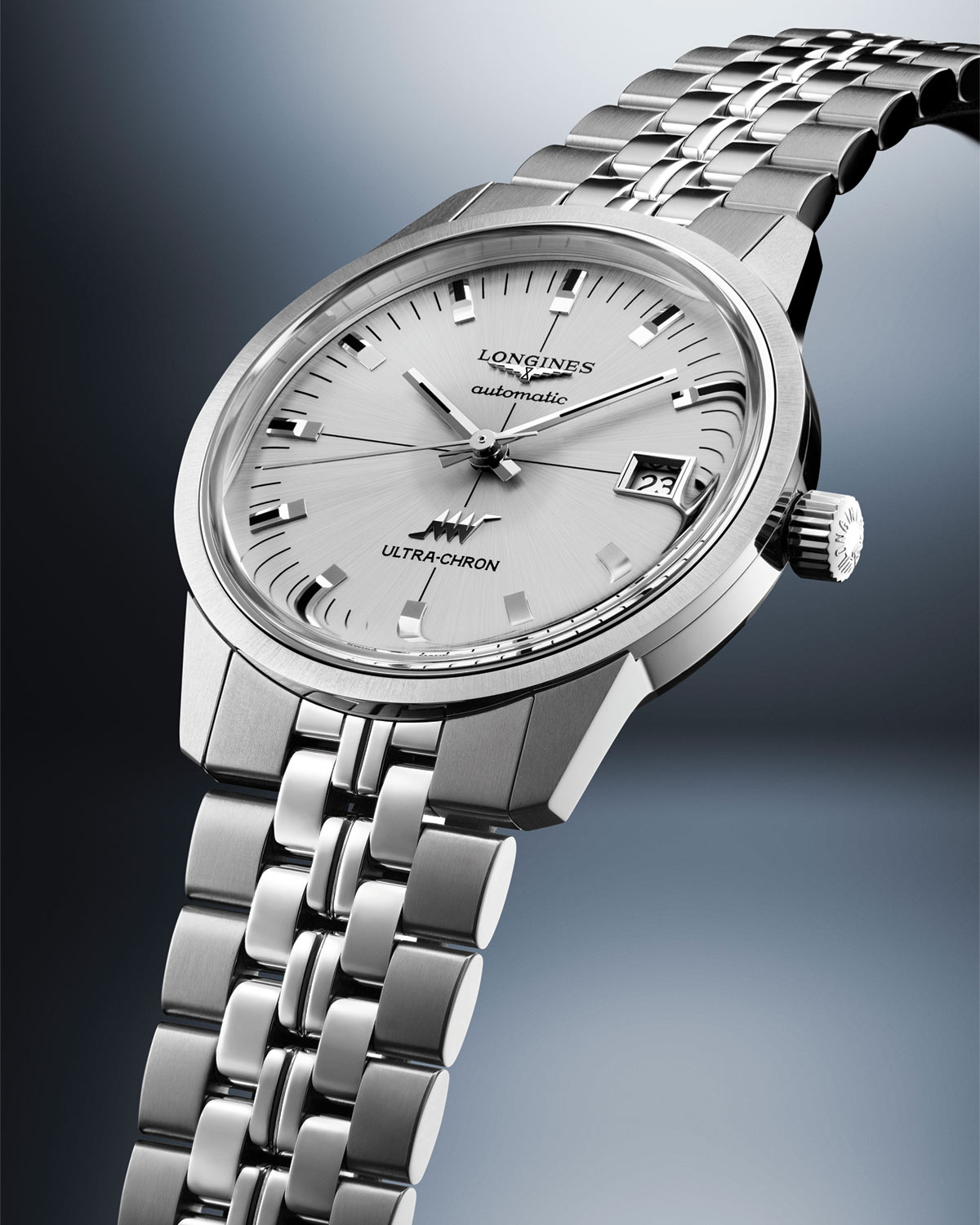 Longines tái hiện Ultra-Chron Classic với phiên bản 37 mm và 40 mm 4 Longines tái hiện Ultra-Chron Classic với phiên bản 37 mm và 40 mm