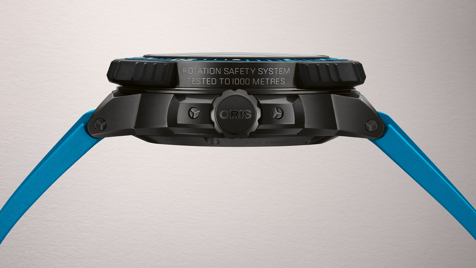 Oris ra mắt Aquis Pro 1000M với Hệ thống An toàn Xoay được cấp bằng sáng chế 4 Oris ra mắt Aquis Pro 1000M với Hệ thống An toàn Xoay được cấp bằng sáng chế