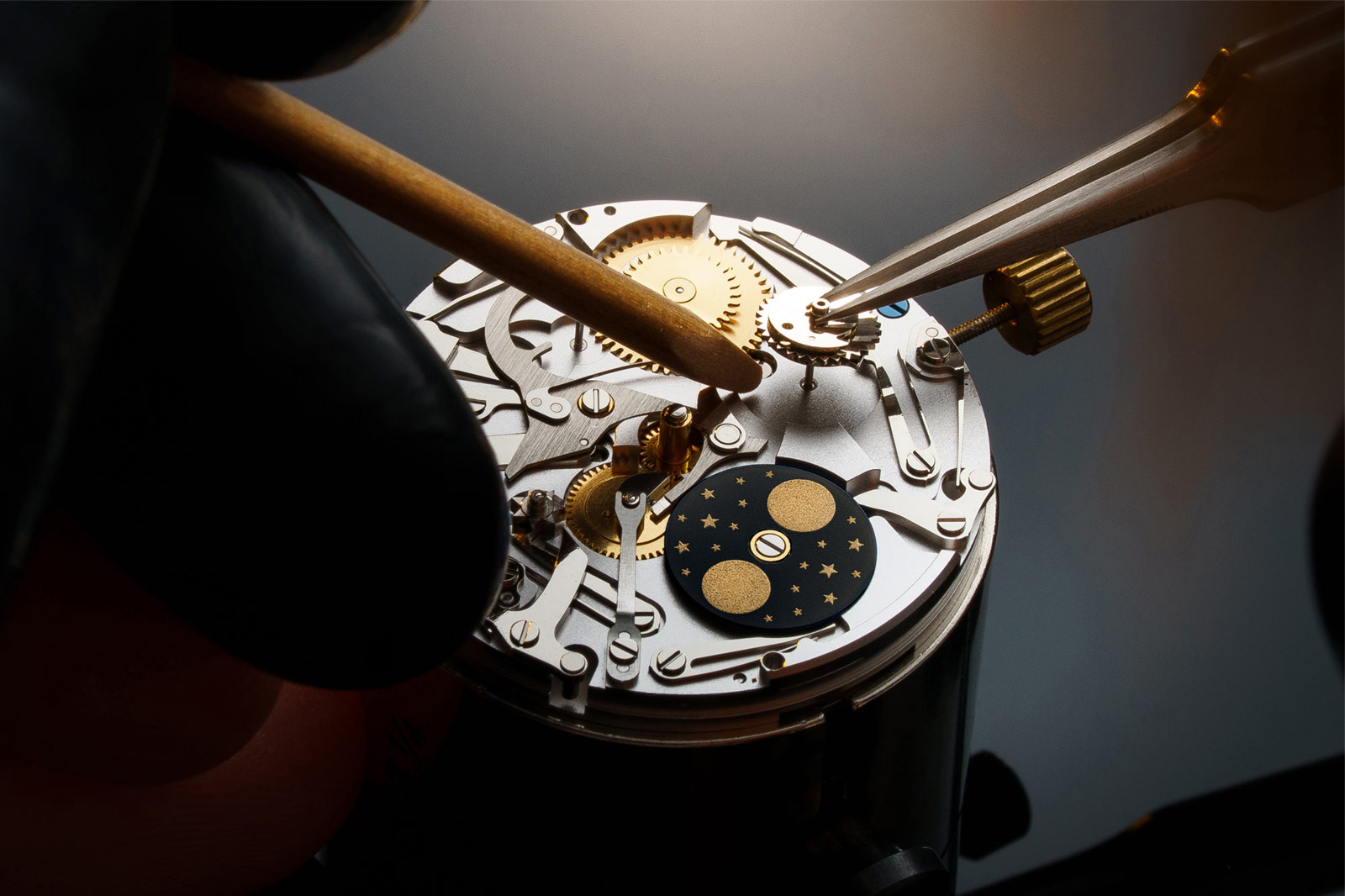 Frederique Constant giới thiệu ba phiên bản Perpetual Calendar Manufacture mới bằng thép và vàng 6 Frederique Constant Perpetual Calendar Manufacture FC-776ONB3H7