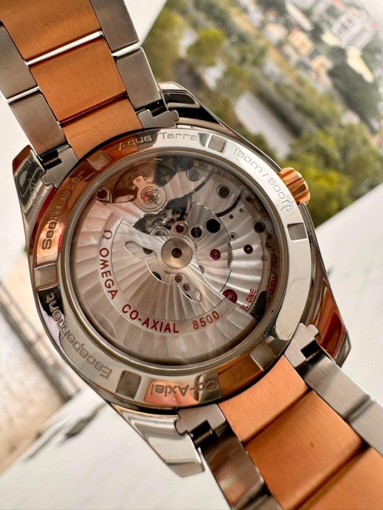 Bộ máy Omega 8500 – Trái tim cơ học khiến thế giới phải “nghiêng mình” 4 Bộ máy Omega 8500