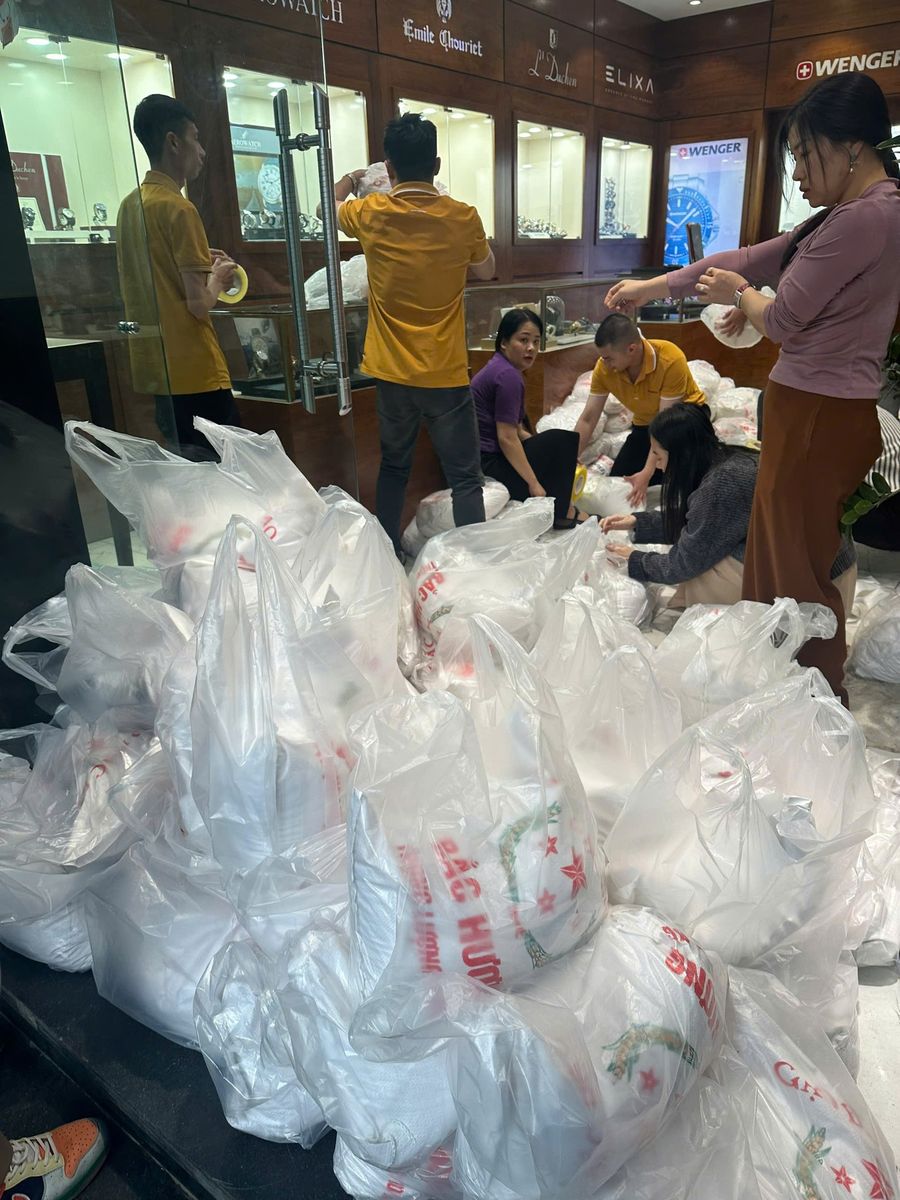 Erawatch hướng về miền Trung – Trao 1 tấn gạo, gửi trọn nghĩa đồng bào